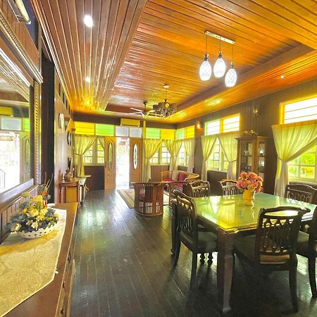 Tamteh Homestay Ayer Hitam Exterior photo